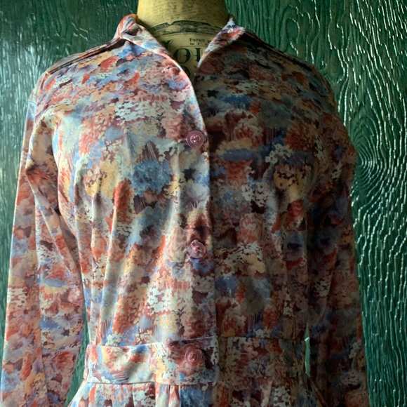 Handmade Vintage 1970 knee length poly secretary dress with collar browns & blue - Picture 9 of 12